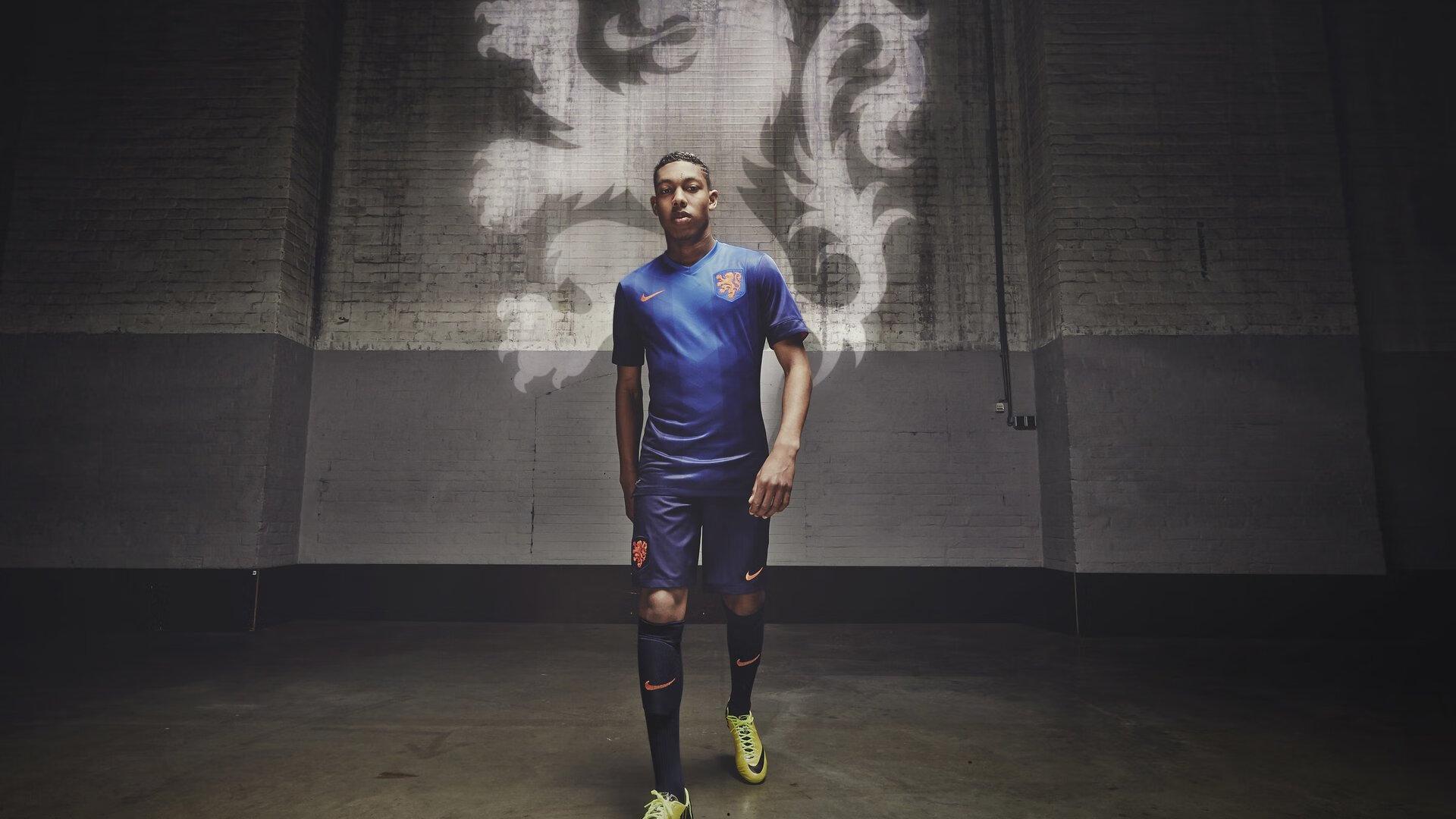 湖人主场激战掘金，詹姆斯关键三分难救主，约基奇全面表现引领胜